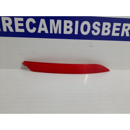 Recambio de piloto trasero derecho paragolpes para skoda rapid referencia OEM IAM 5JJ945106  