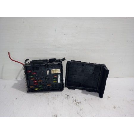 Recambio de caja reles / fusibles para volkswagen passat lim. (362) advance bluemotion referencia OEM IAM 3C0937125  