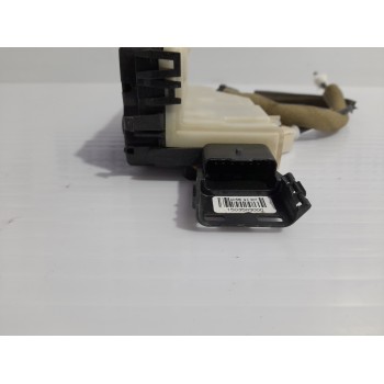 Recambio de cerradura puerta delantera derecha para peugeot partner kombi 1.6 16v referencia OEM IAM PSA828405  