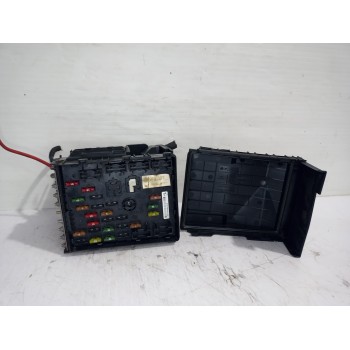 Recambio de caja reles / fusibles para volkswagen passat lim. (362) advance bluemotion referencia OEM IAM 3C0937125  