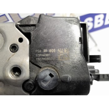 Recambio de cerradura puerta delantera derecha para peugeot partner kombi 1.6 16v referencia OEM IAM PSA828405  
