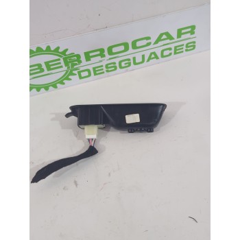 Recambio de mando elevalunas trasero izquierdo para dacia duster (hm_) 1.0 tce 90 referencia OEM IAM 254217475R  