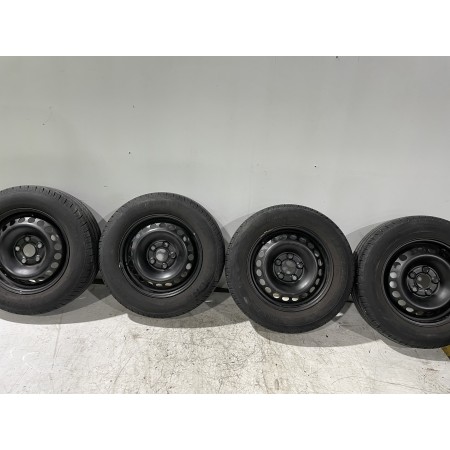 Recambio de juego llantas para volkswagen transporter t6 t6 caravelle trendline referencia OEM IAM 7F060102703C  