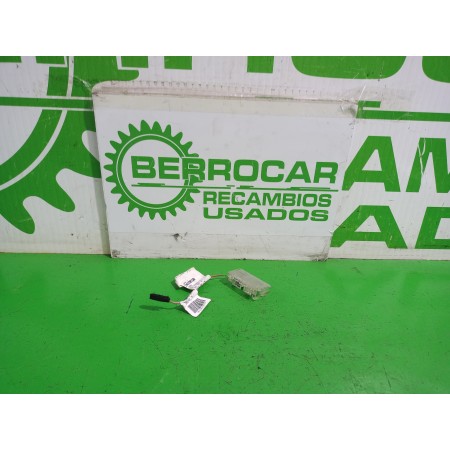 Recambio de luz interior para renault scenic iii xmod bose referencia OEM IAM 8200418356  