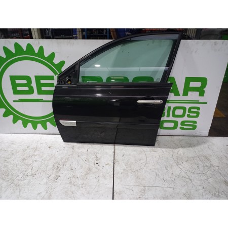 Recambio de puerta delantera izquierda para renault megane ii familiar 1.9 dci diesel referencia OEM IAM 7751473728  