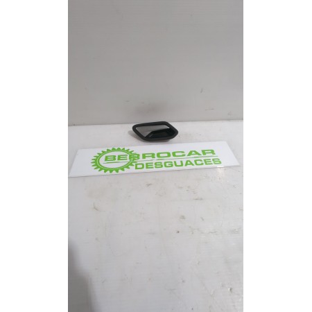 Recambio de maneta interior trasera derecha para dacia duster (hm_) 1.0 tce 90 referencia OEM IAM 826725556R  