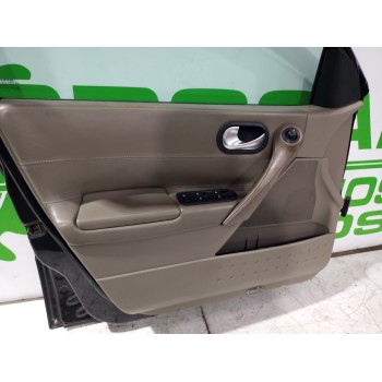 Recambio de puerta delantera izquierda para renault megane ii familiar 1.9 dci diesel referencia OEM IAM 7751473728  