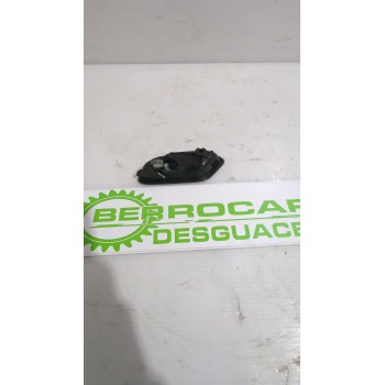 Recambio de maneta interior trasera derecha para dacia duster (hm_) 1.0 tce 90 referencia OEM IAM 826725556R  