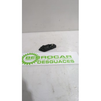 Recambio de maneta interior trasera izquierda para dacia duster (hm_) 1.0 tce 90 referencia OEM IAM 826736966R  