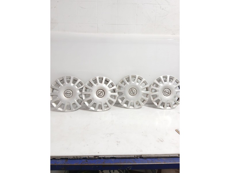 Recambio de tapacubos para opel corsa d (s07) 1.3 cdti (l08, l68) referencia OEM IAM 00461060860  