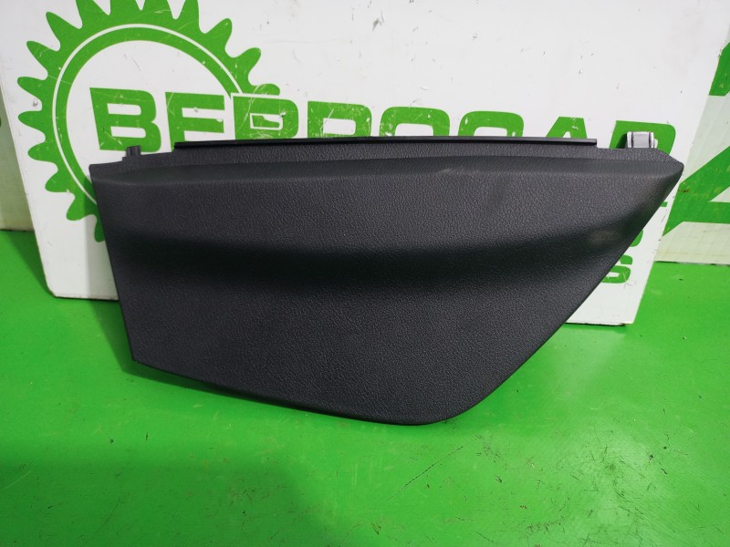 Recambio de moldura para nissan qashqai ii (j11, j11_) 1.3 dig-t referencia OEM IAM 684986UN0A  