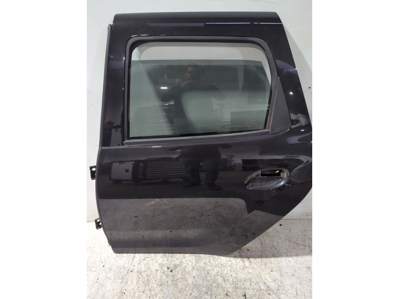 Recambio de puerta trasera izquierda para dacia duster (hm_) 1.0 tce 90 referencia OEM IAM 821017139R  