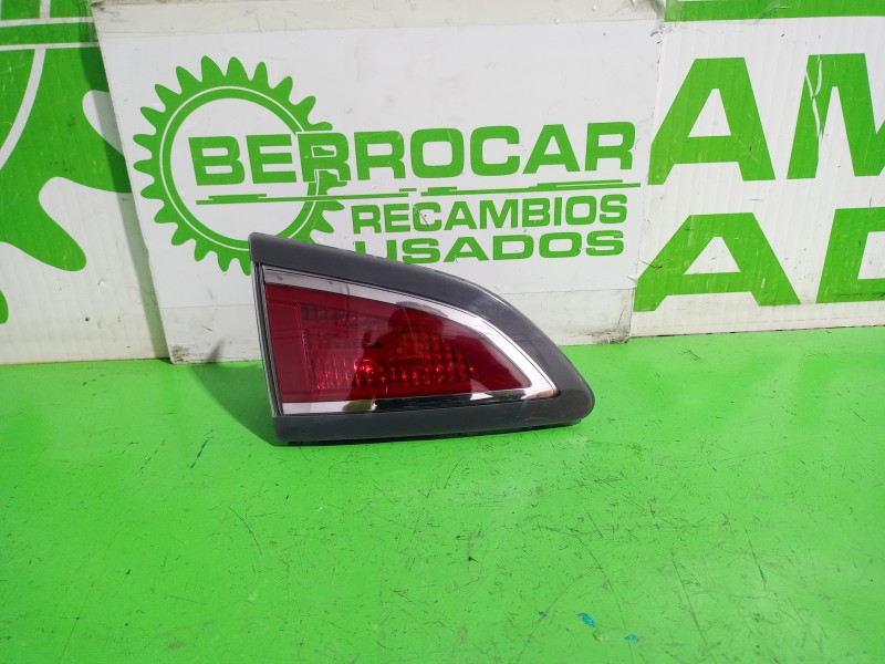 Recambio de piloto trasero izquierdo interior para renault scenic iii xmod bose referencia OEM IAM 265550018R  