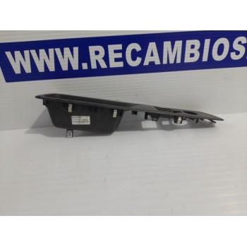 Recambio de moldura interior para toyota proace verso referencia OEM IAM 98144411ZD  