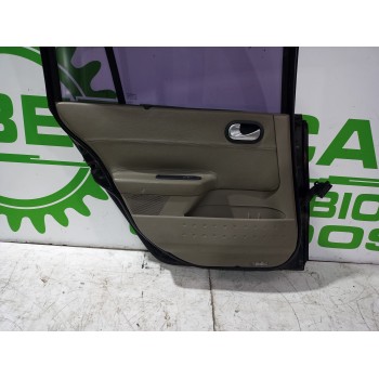 Recambio de puerta trasera izquierda para renault megane ii familiar 1.9 dci diesel referencia OEM IAM 7751475034  