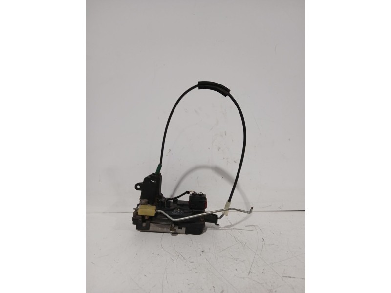 Recambio de cerradura puerta delantera izquierda para opel astra h (a04) 1.7 cdti (l48) referencia OEM IAM 13128111  