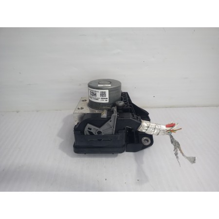 Recambio de abs para kia sportage (nq5) drive referencia OEM IAM 58910R2030  