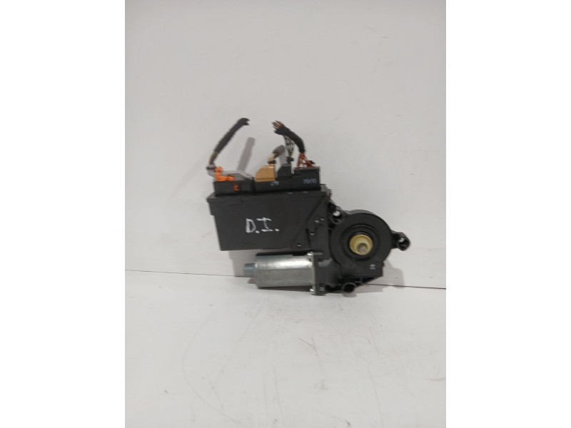 Recambio de motor elevalunas delantero izquierdo para seat exeo (3r2) 1.8 tsi referencia OEM IAM 8E1959801G  