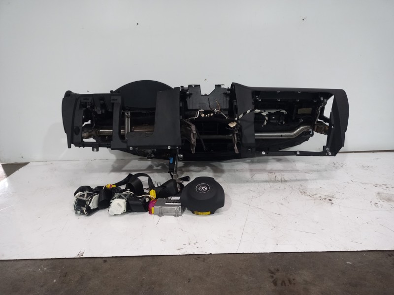 Recambio de kit airbag para volkswagen passat lim. (362) advance bluemotion referencia OEM IAM 3C8880201P  