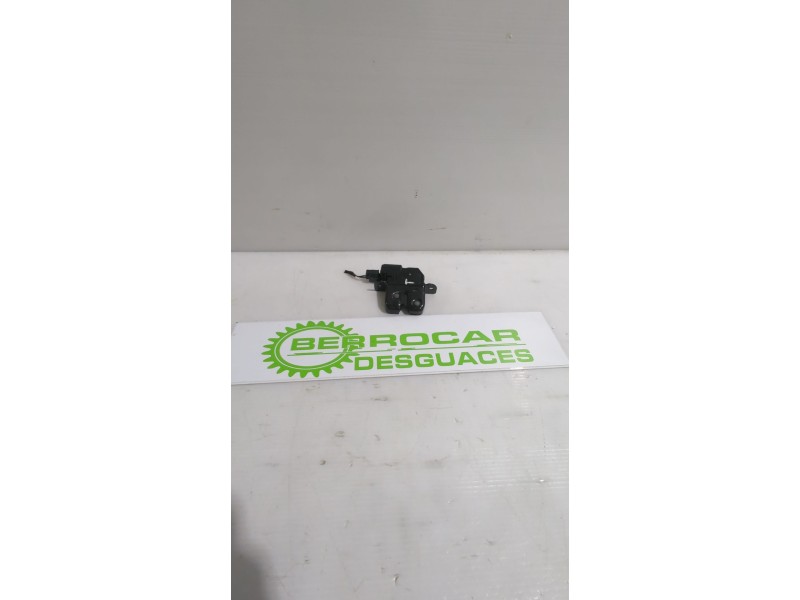 Recambio de cerradura maletero / porton para dacia duster (hm_) 1.0 tce 90 referencia OEM IAM 905039428R  