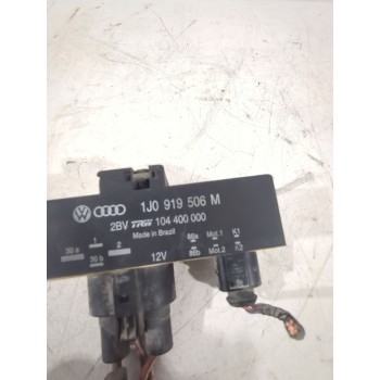 Recambio de caja precalentamiento para volkswagen polo iv sedán (9n2, 9n4) 1.9 tdi referencia OEM IAM 1J091950M  