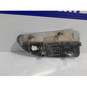 Recambio de cristal retrovisor derecho para renault master ii phase 2 bus referencia OEM IAM 235626002  