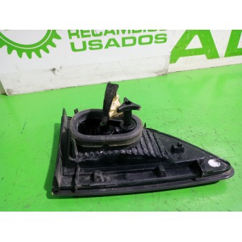 Recambio de piloto trasero derecho interior para renault scenic iii xmod bose referencia OEM IAM 26550746  