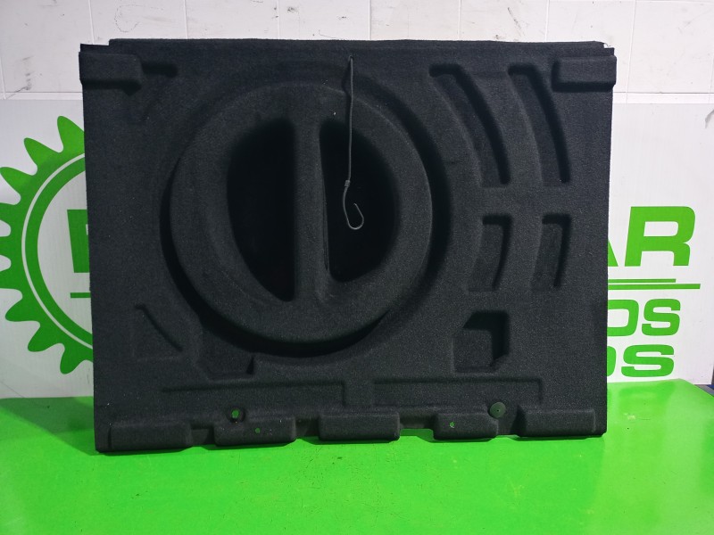 Recambio de suelo maletero para renault megane ii familiar 1.9 dci diesel referencia OEM IAM 8200128509  