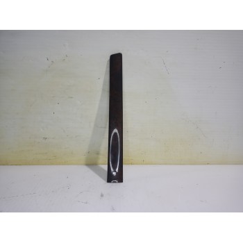 MOLDURA DELANTERA DERECHA 4B0867409 
