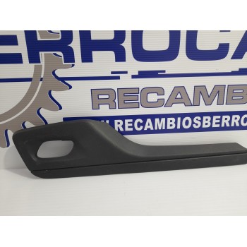 Recambio de moldura interior para toyota proace verso referencia OEM IAM 98091769  