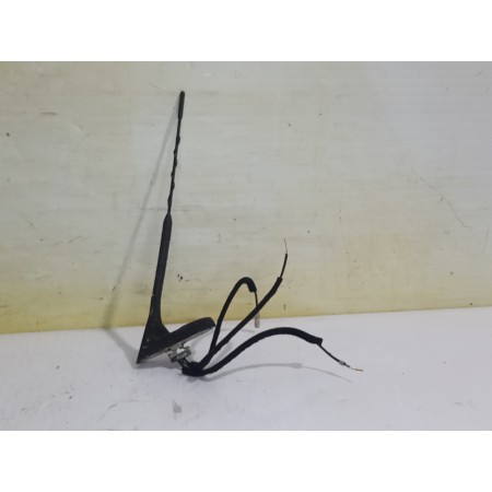 Recambio de antena para audi a6 avant (4b5) 2.5 tdi quattro referencia OEM IAM 8L0035501B  