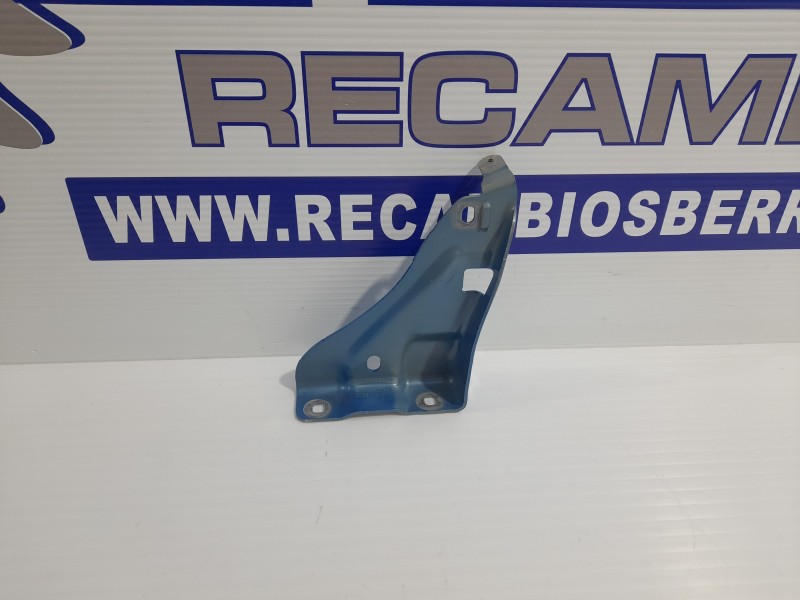 Recambio de bisagras capot para mercedes-benz clase b (w246) referencia OEM IAM A2468800328  