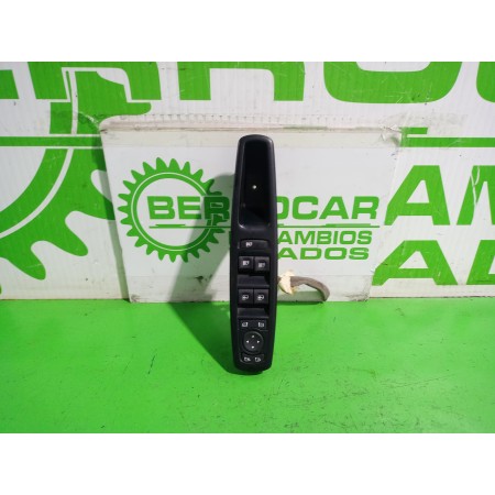 Recambio de mando elevalunas delantero izquierdo para renault scenic iii xmod bose referencia OEM IAM 809610017R  