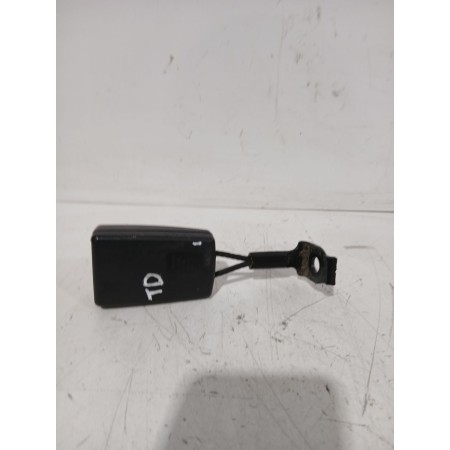 Recambio de enganche cinturon trasero derecho para opel astra h (a04) 1.7 cdti (l48) referencia OEM IAM 401266978  