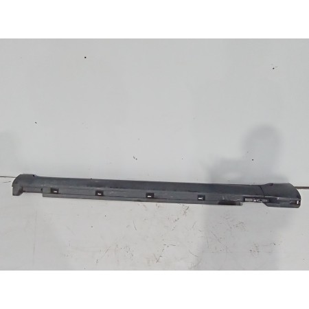 Recambio de faldon lateral para volkswagen passat lim. (362) advance bluemotion referencia OEM IAM 3AA853856  