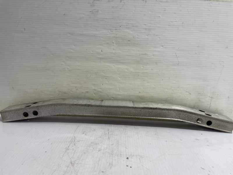 Recambio de refuerzo paragolpes trasero para toyota prius (nhw20) basis referencia OEM IAM 5217147050  