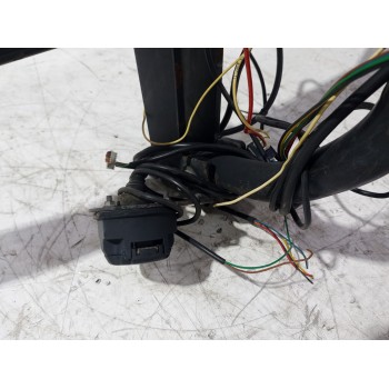 Recambio de gancho remolque para skoda fabia (5j2 ) family referencia OEM IAM 5J6804875  