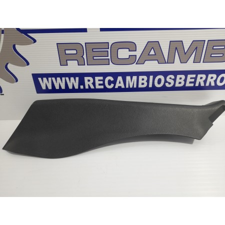 Recambio de moldura interior para renault megane iii sport tourer referencia OEM IAM 849510009R  