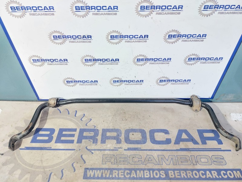 Recambio de barra estabilizadora delantera para volkswagen passat berlina (3b2) 1.9 tdi referencia OEM IAM 8D0411309K  