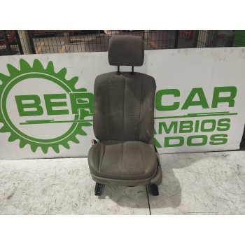 ASIENTO DELANTERO IZQUIERDO 7701054007 