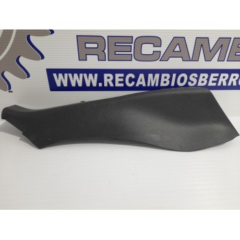 Recambio de moldura interior para renault megane iii sport tourer referencia OEM IAM 849500011R  