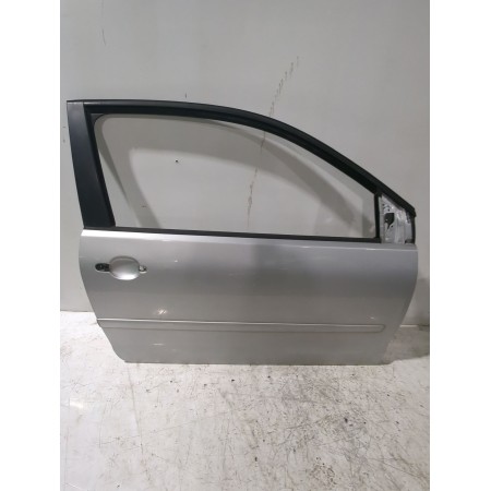 Recambio de puerta delantera derecha para volkswagen polo iv (9n_, 9a_) 1.9 sdi referencia OEM IAM 6Q3831056K  