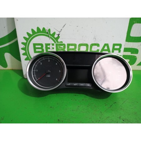 Recambio de cuadro instrumentos para peugeot 508 active referencia OEM IAM 9800420280  