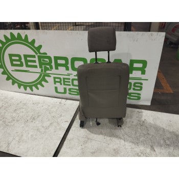 Recambio de asiento delantero izquierdo para renault megane ii familiar 1.9 dci diesel referencia OEM IAM 7701054007  
