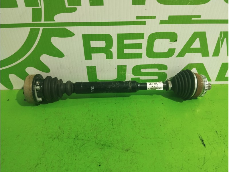 Recambio de transmision delantera derecha para volkswagen passat berlina (3b3) 1.6 referencia OEM IAM 8D0407272  