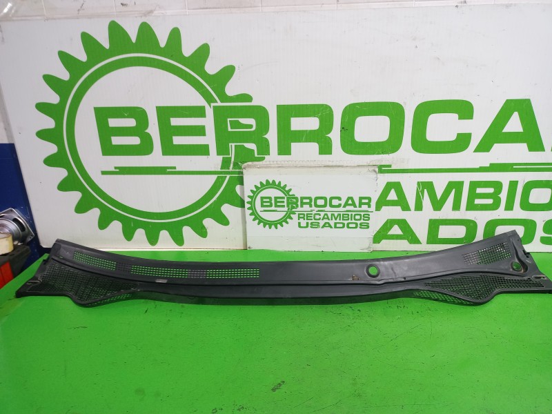Recambio de torpedo para renault laguna grandtour iii renault laguna iii grandtour referencia OEM IAM 668620001R  