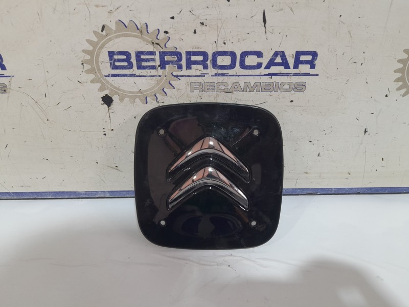Recambio de tapacubos para citroën c3 aircross referencia OEM IAM 98031813  