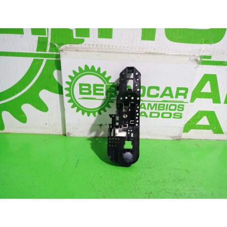 Recambio de maneta exterior trasera izquierda para renault scenic iii xmod bose referencia OEM IAM 806070032R  