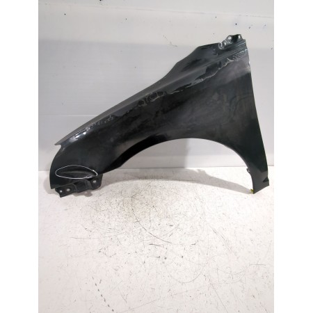 Recambio de aleta delantera izquierda para toyota avensis sedán (_t25_) 2.0 d-4d (adt250_) referencia OEM IAM 5381205020  