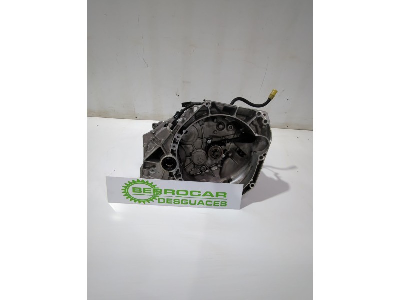 Recambio de caja cambios para dacia duster (hm_) 1.0 tce 90 referencia OEM IAM 320107956R  